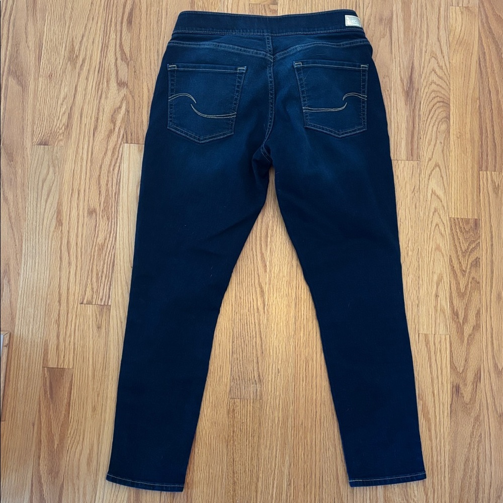 NWOT LEVI’S 10S Totally Shaping Pull On Skinny Jeans Dark Blue - Picture 8 of 8